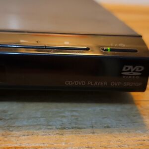 SONY CD/DVD PLAYER